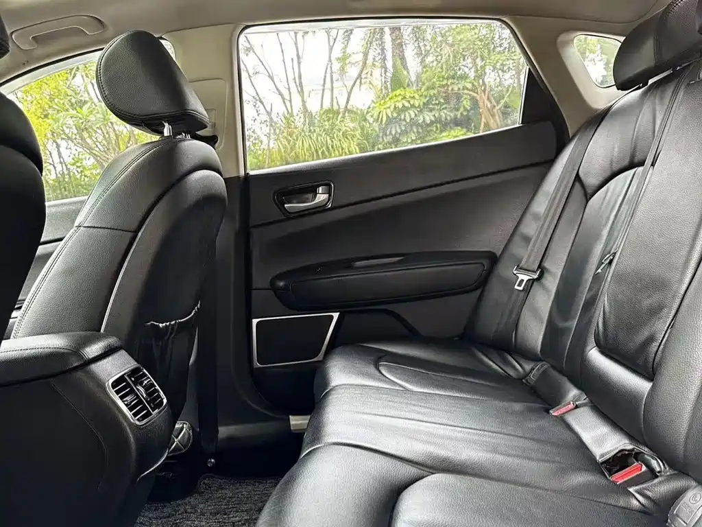 Kia K5 2016 2.0L hybrid GLS