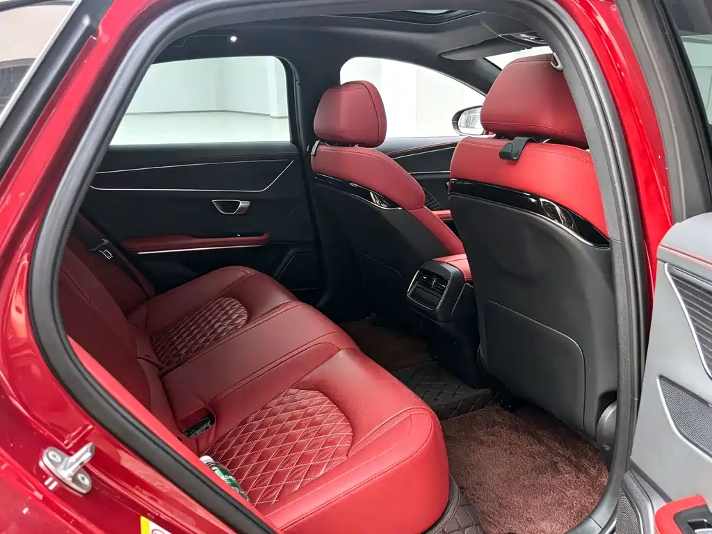 BYD Han — миниатюра 12