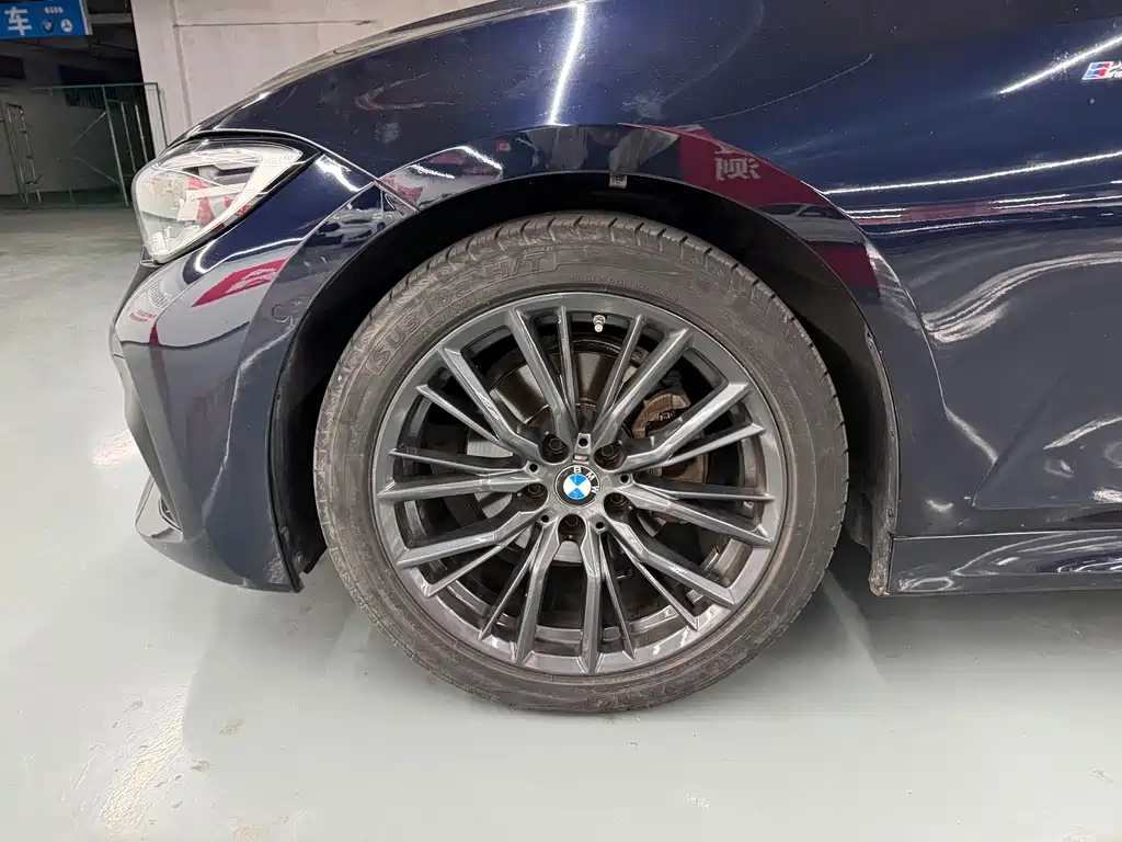 BMW 3 Series — миниатюра 3