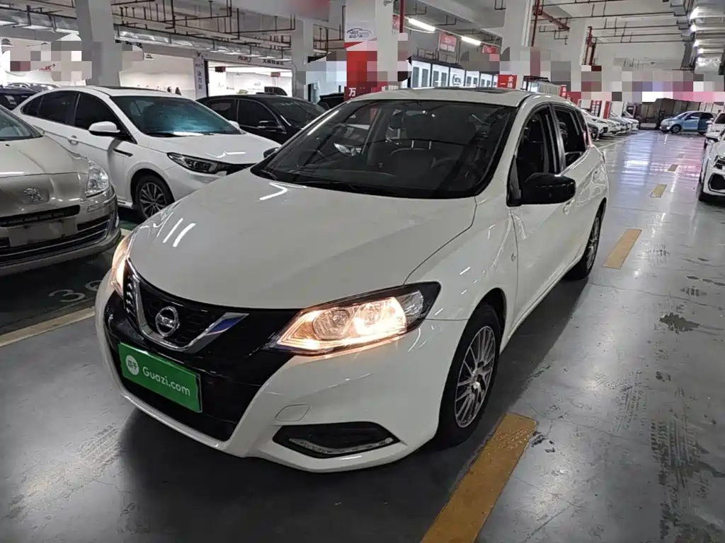 Nissan Tiida 2021 1.6L CVT