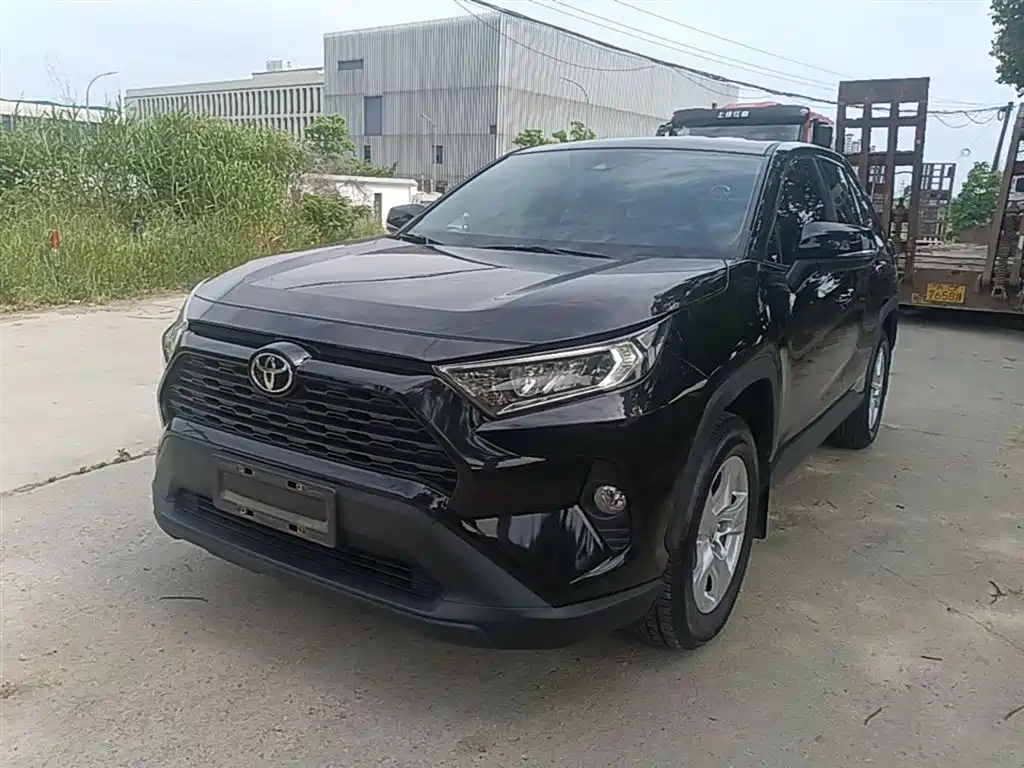 Toyota RAV4 2023