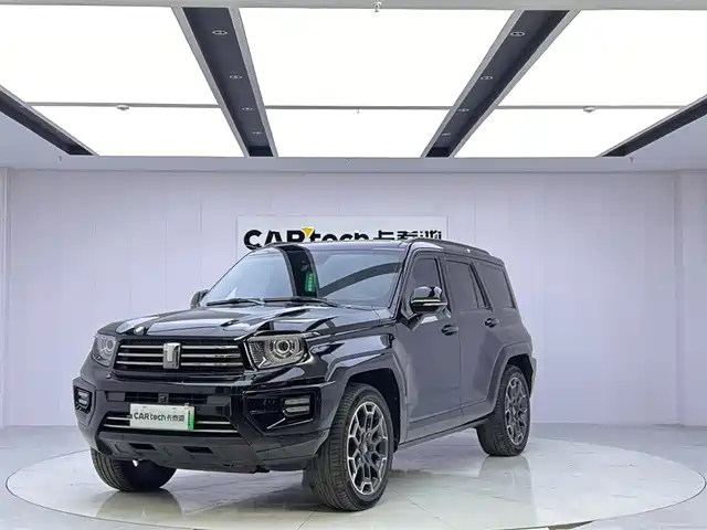 TANK TANK 700 NEW ENERGY 2025