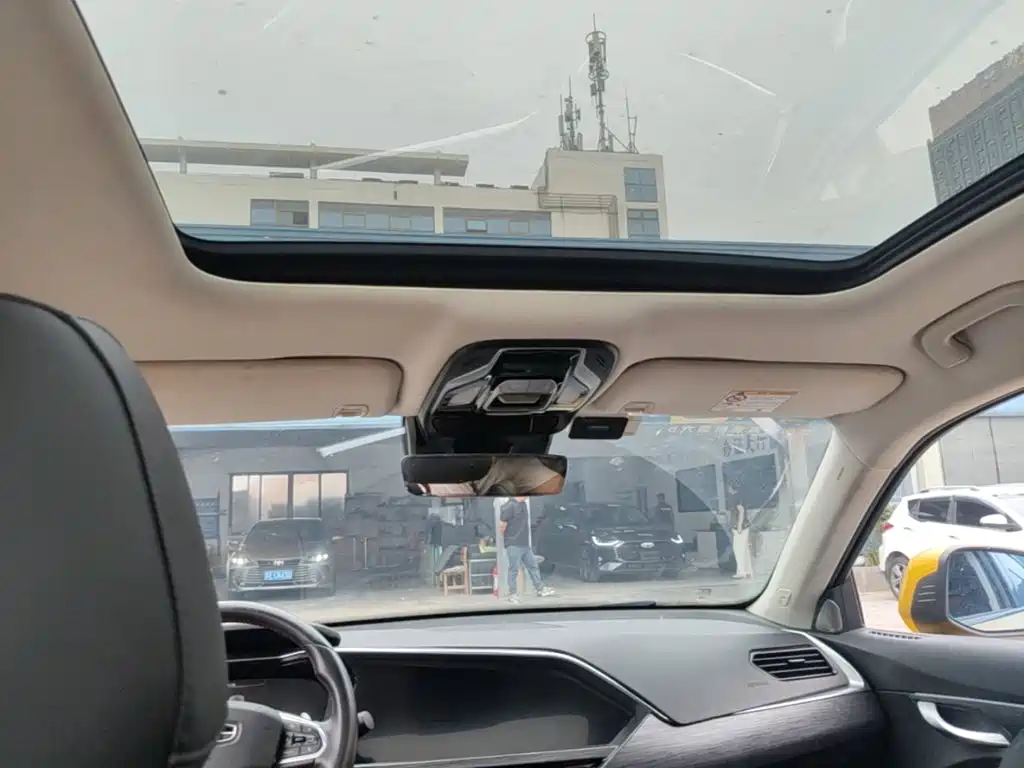 Geely Xingyue — миниатюра 18