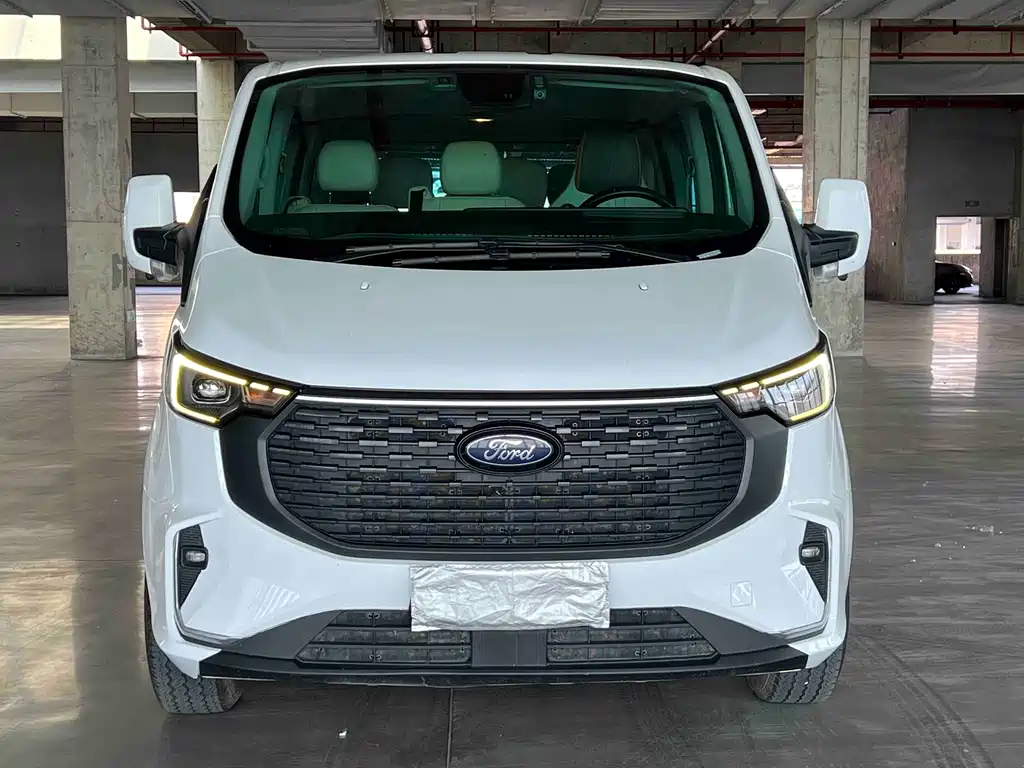 Ford Transit 2023