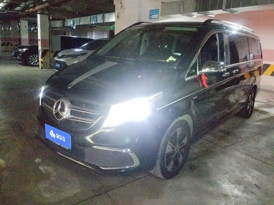 Mercedes-Benz V-Class