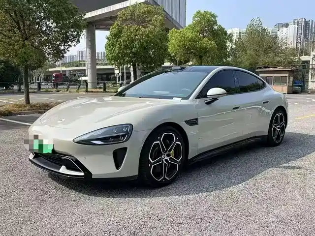 XIAOMI CAR XIAOMI SU7 2024