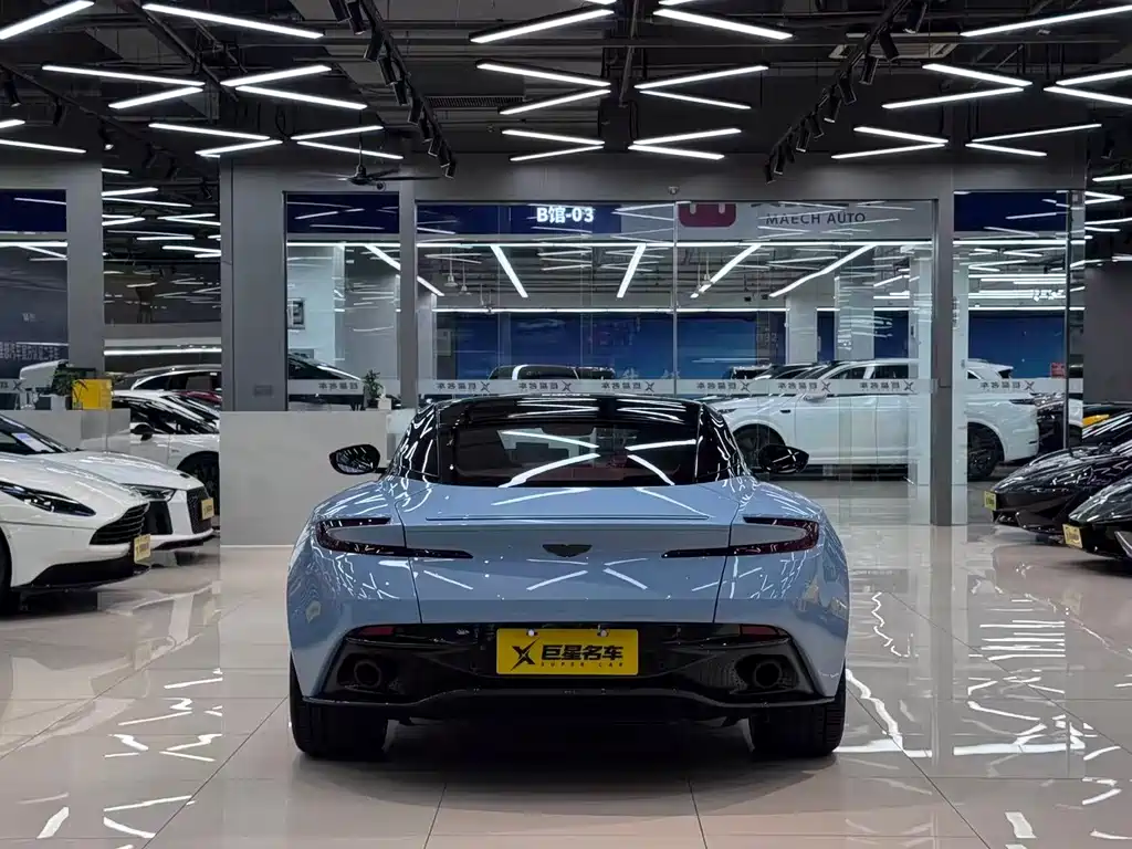 Aston Martin DB11 2019 4.0T V8 Coupe