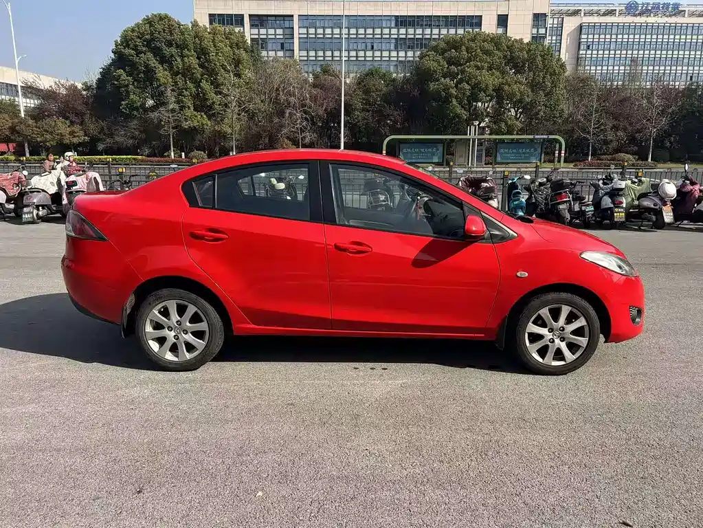 Mazda 2 011 1.5L MT Fashion