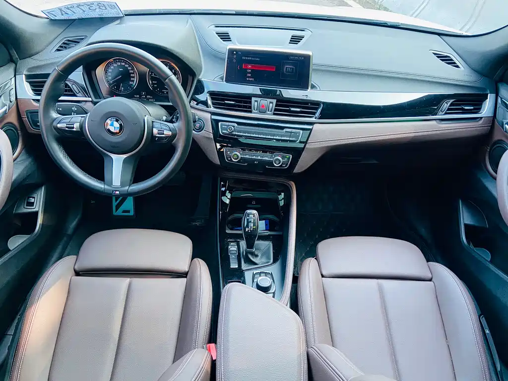 BMW X2 2020 sDrive25i Lead M Sport