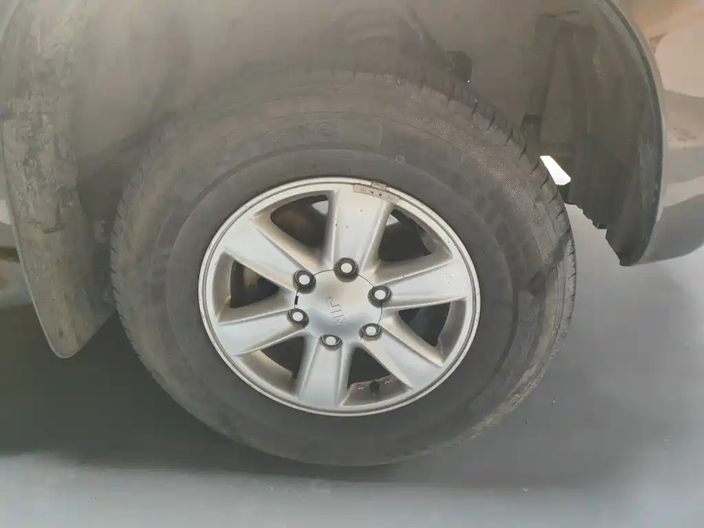 Isuzu RE-MAX Ruimai — миниатюра 24