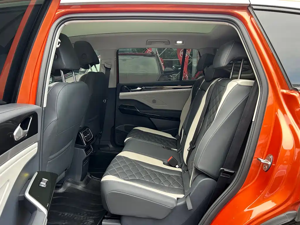 Volkswagen ID.6 Crozz — миниатюра 9