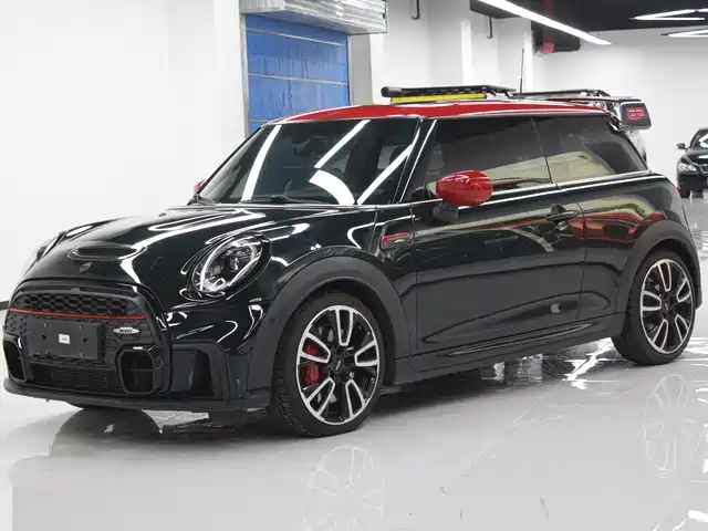 MINI JCW 2021