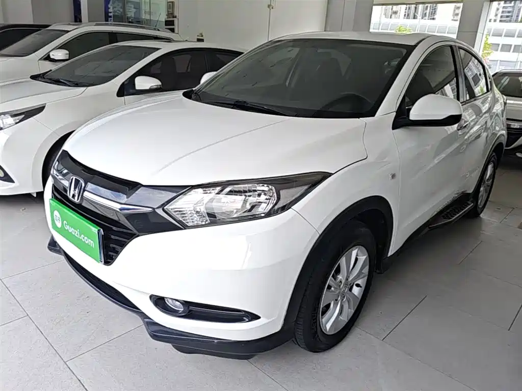 Honda Vezel 2015