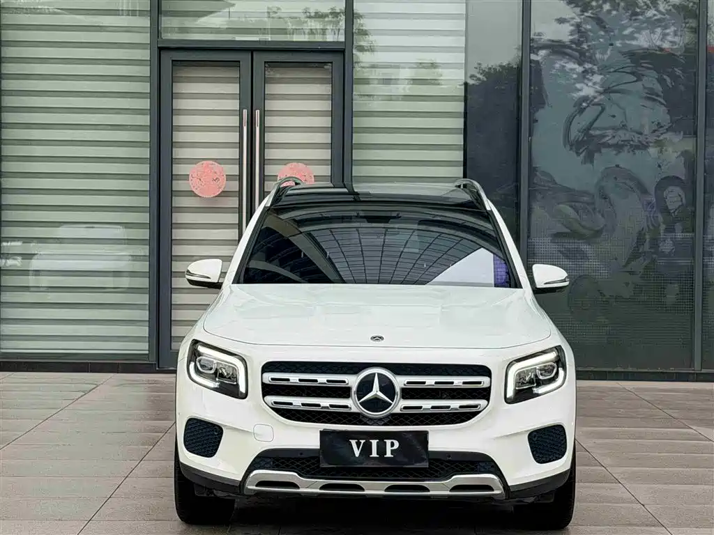 Mercedes-Benz GLB 2023 GLB 220