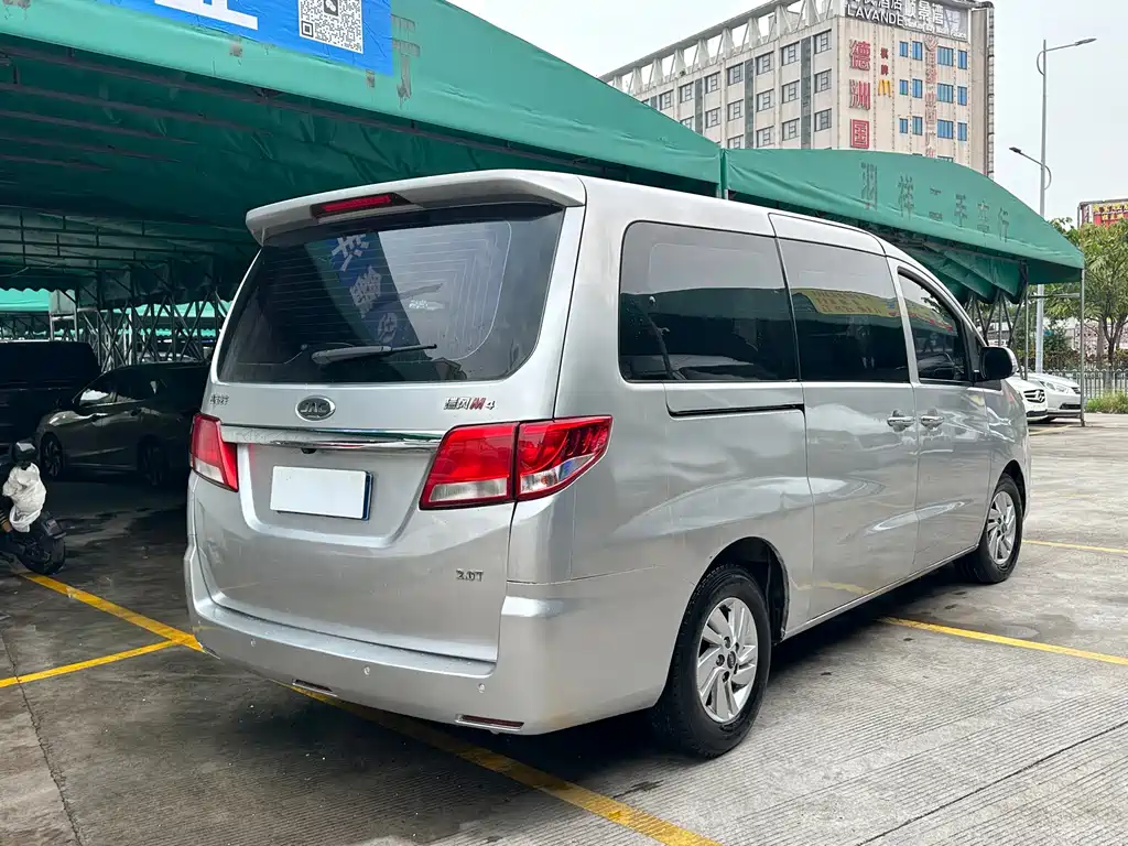 JAC Refine Refine M4 — миниатюра 4