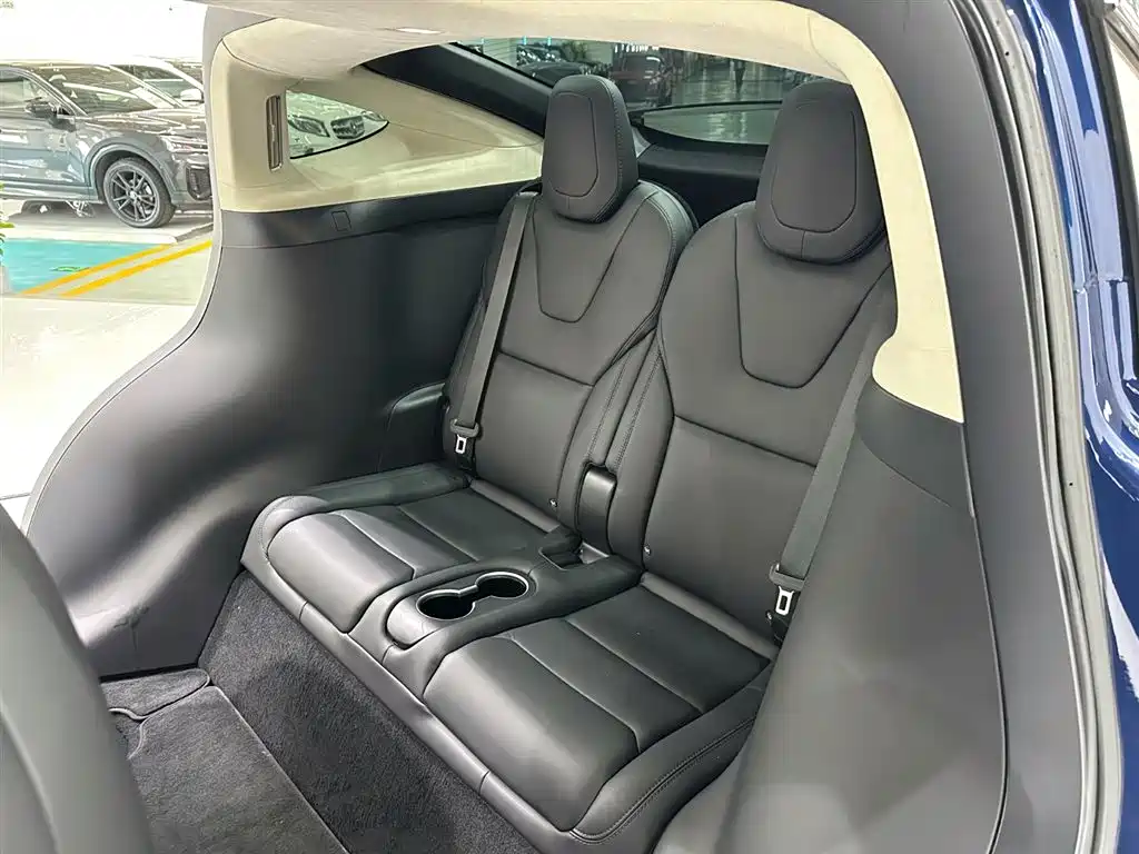 Tesla Model X — фотографии объявления, Фото 13