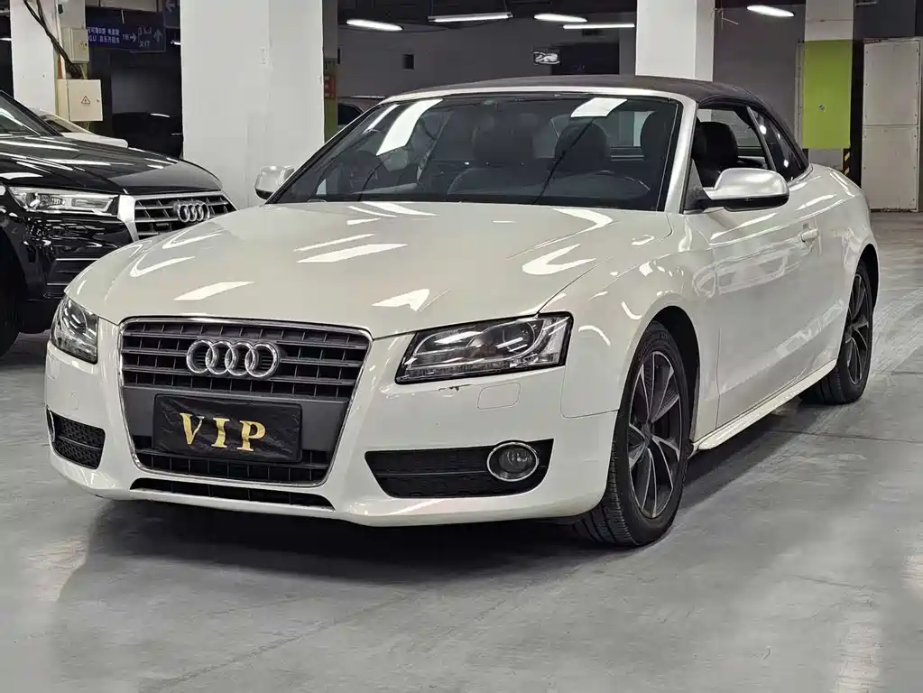 Audi A5 (Import) 2011