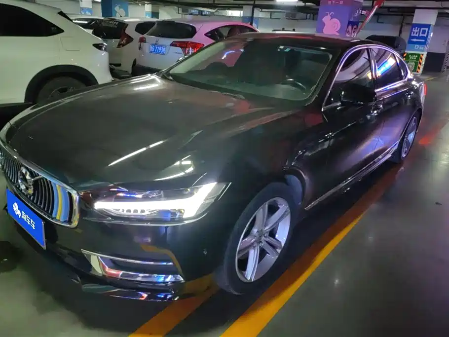 Volvo S90 2018