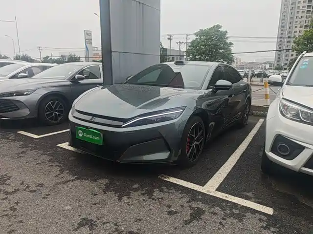 2025 BYD Han