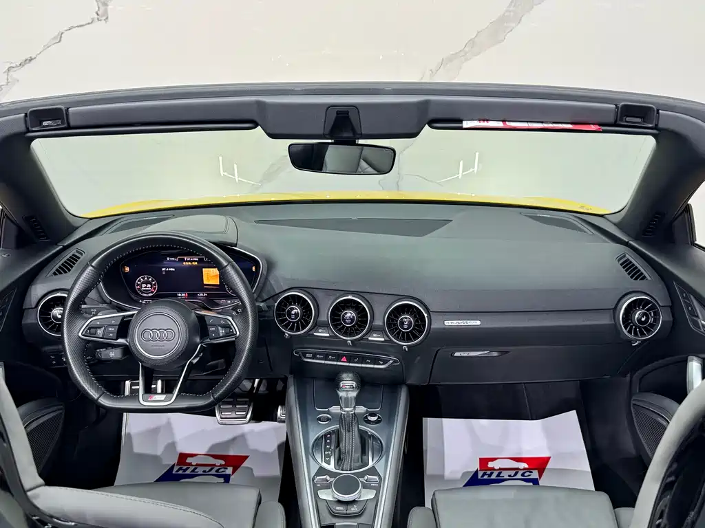Audi TT — миниатюра 8