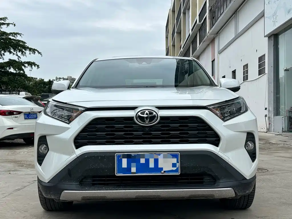 Toyota RAV4 2021 2.0L CVT