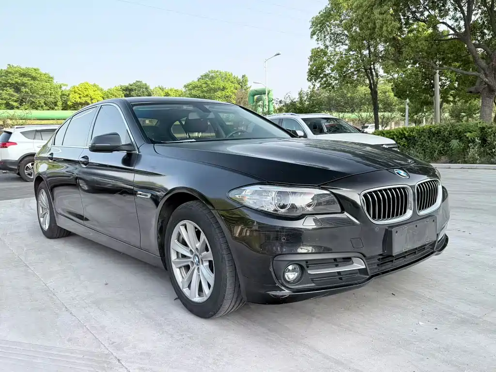 BMW 5 Series 2016