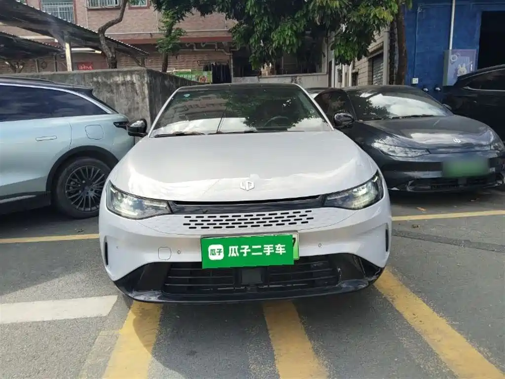 ZERO-RUNNING CAR ZERO RUN C01