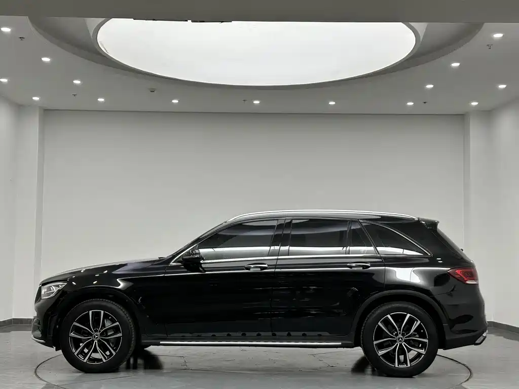 Mercedes-Benz GLC — миниатюра 5