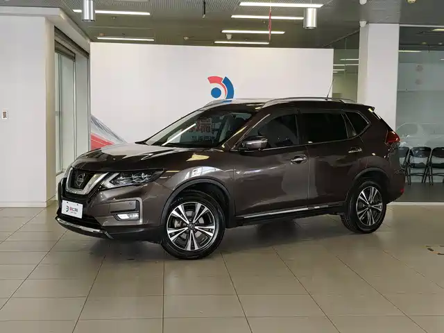 NISSAN QIJUN 2020