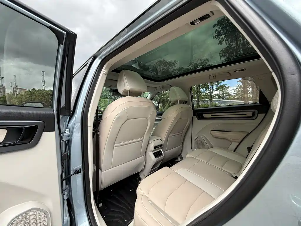 GEELY AUTOMOBILE GEELY ICON