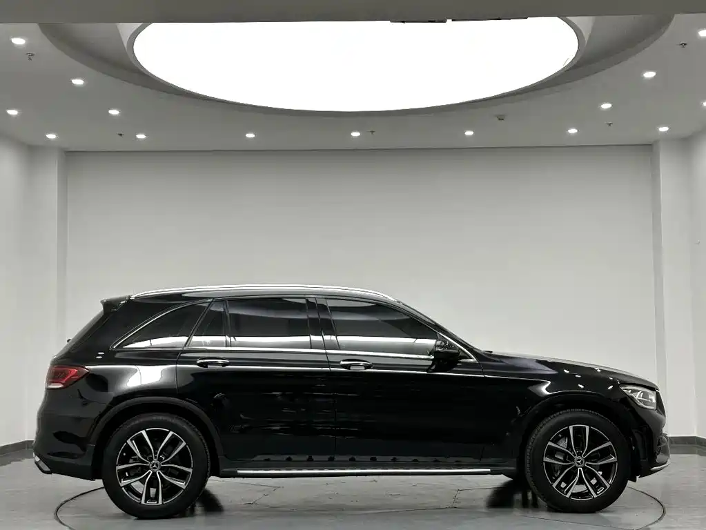 Mercedes-Benz GLC — миниатюра 4
