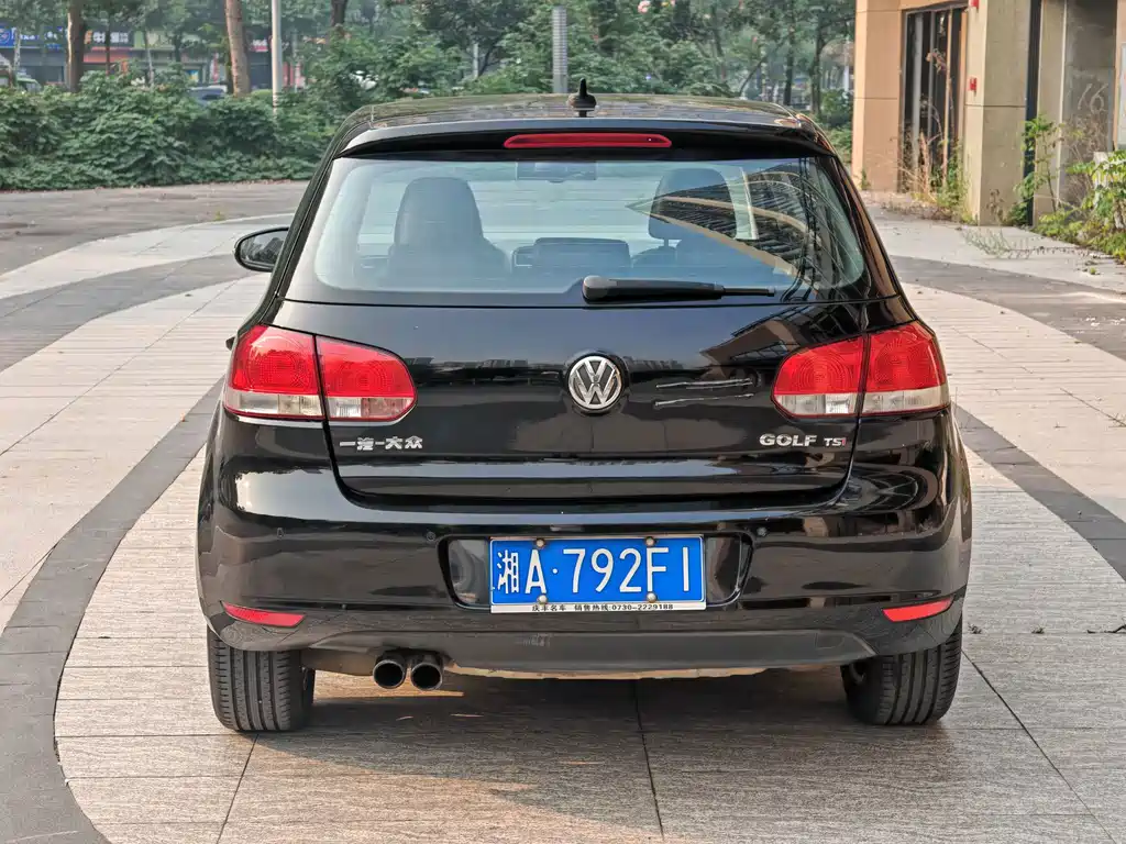 Volkswagen Golf — миниатюра 8