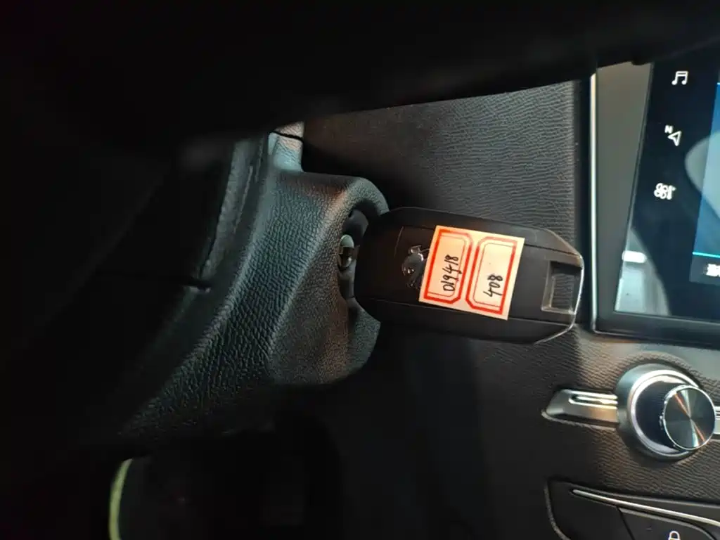 Peugeot 408 — миниатюра 9