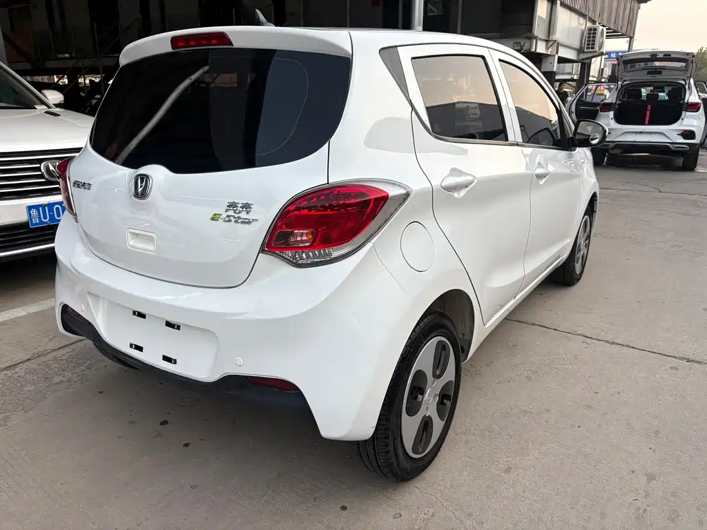 Changan Benben E-Star — миниатюра 3