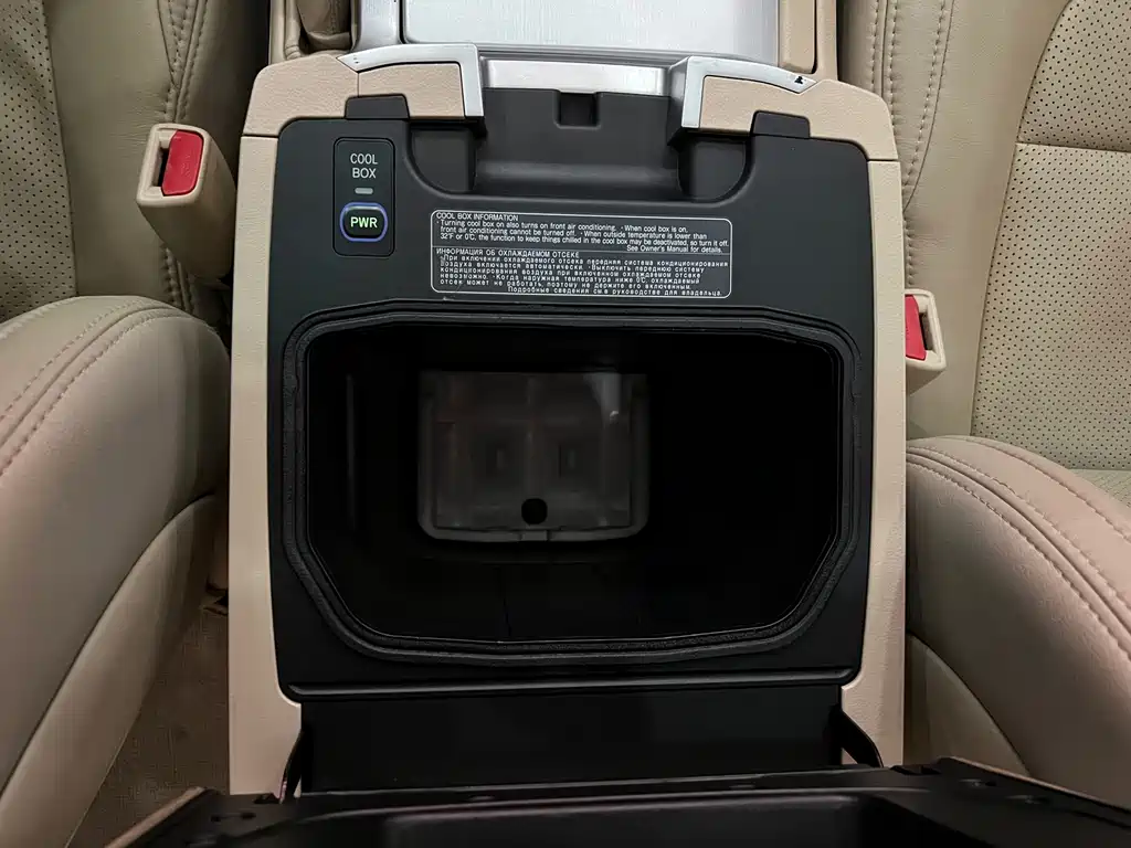 Toyota Land Cruiser — миниатюра 20