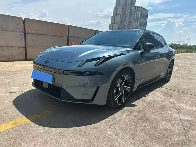 2024 Lynk & Co 07