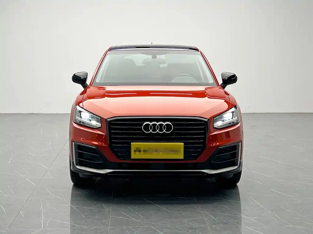 Audi Q2L — миниатюра 2