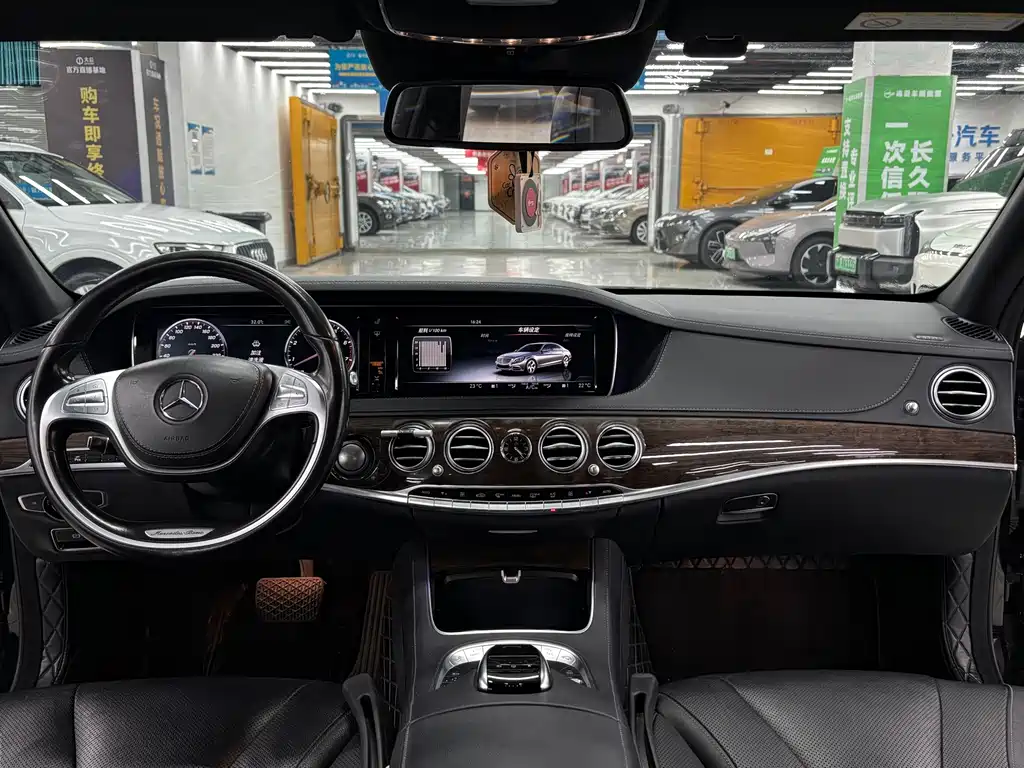 Mercedes-Benz S-Class — миниатюра 7