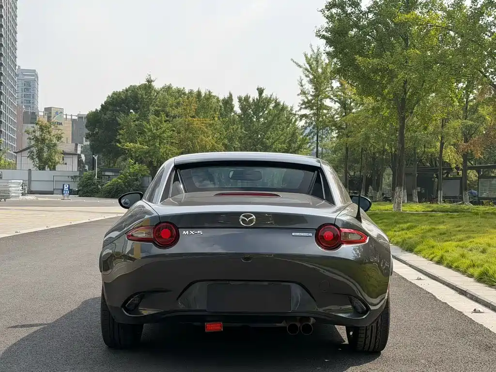 Mazda MX-5 — миниатюра 3