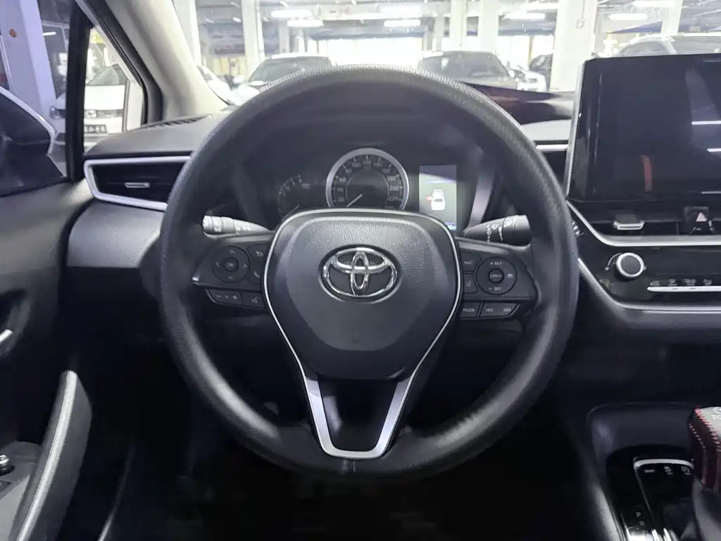 Toyota Corolla - фото 15