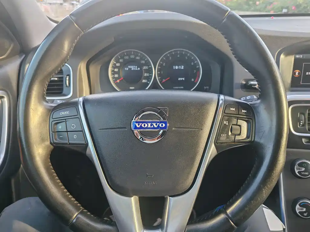 Volvo V60 T5 Comfort Edition, фото 6