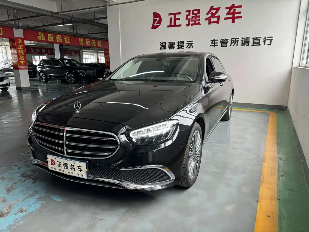 Mercedes-Benz E-Class 2023