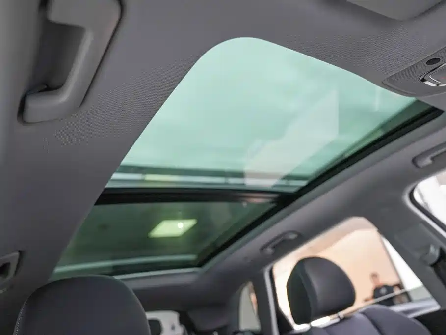 Audi Q5L — миниатюра 13