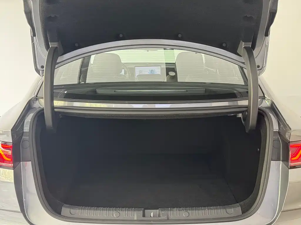 BYD Qin L — миниатюра 7