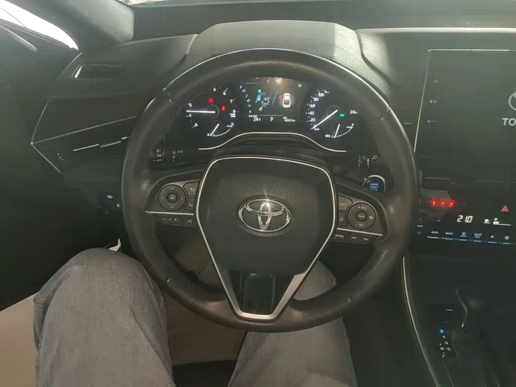Toyota Avalon — миниатюра 11