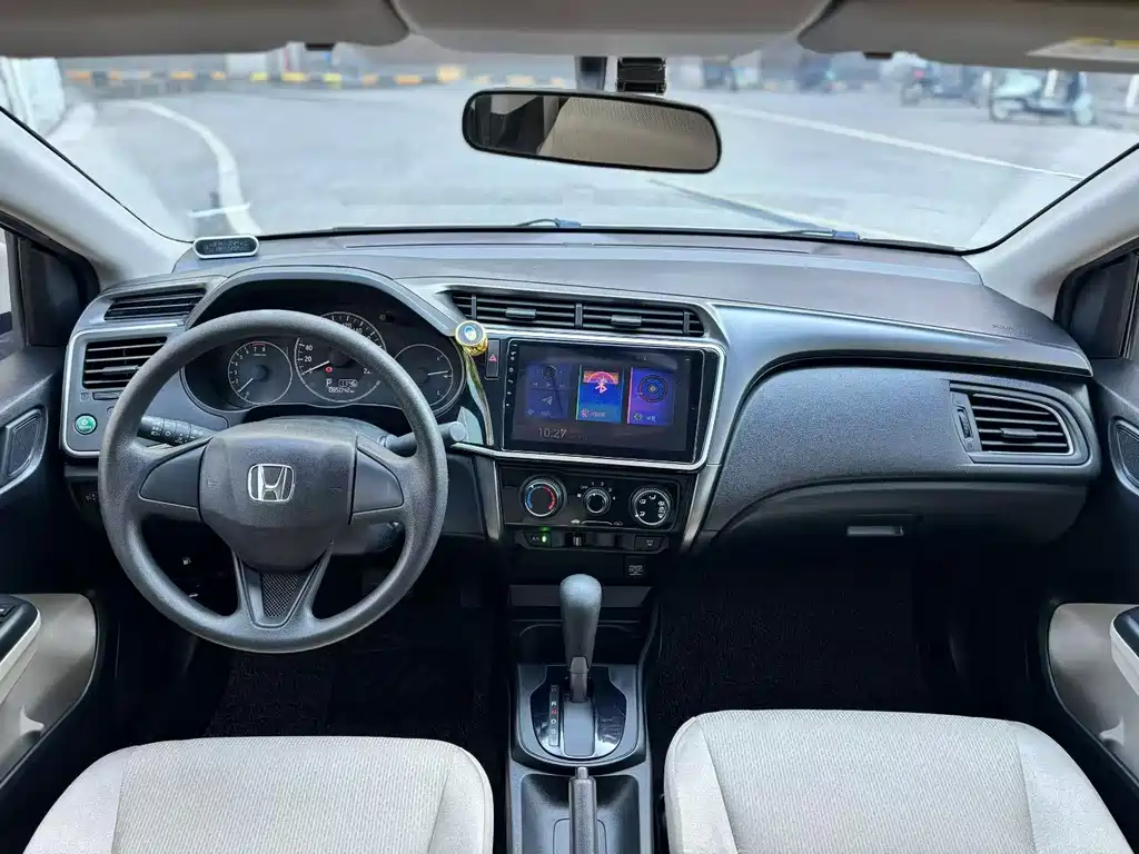 Honda City — миниатюра 8