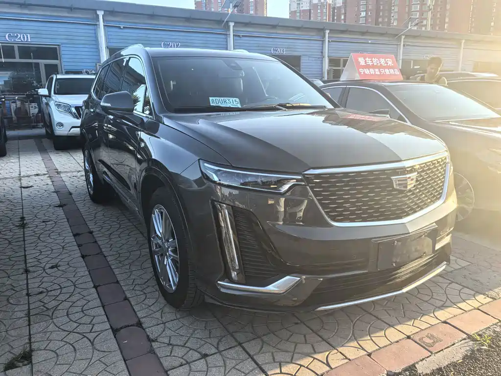 Cadillac XT6 — миниатюра 2