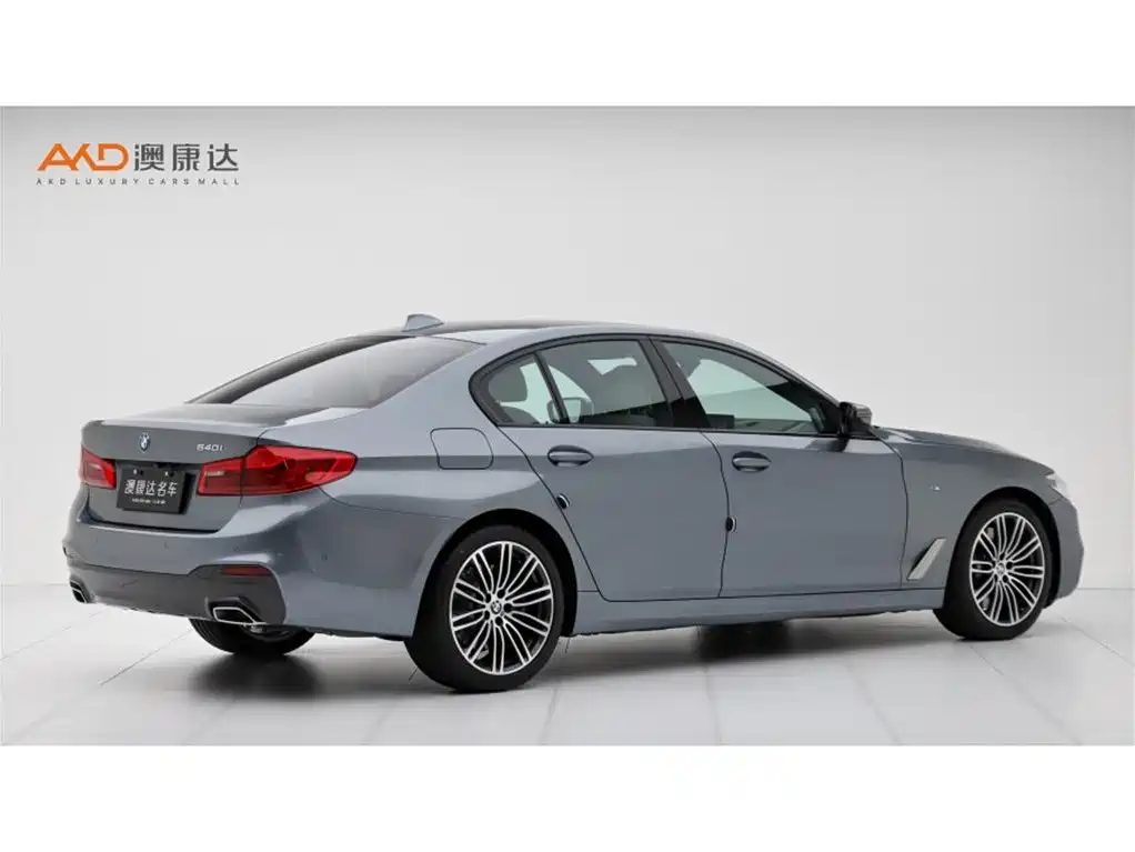 BMW 5 Series (Import) — миниатюра 3