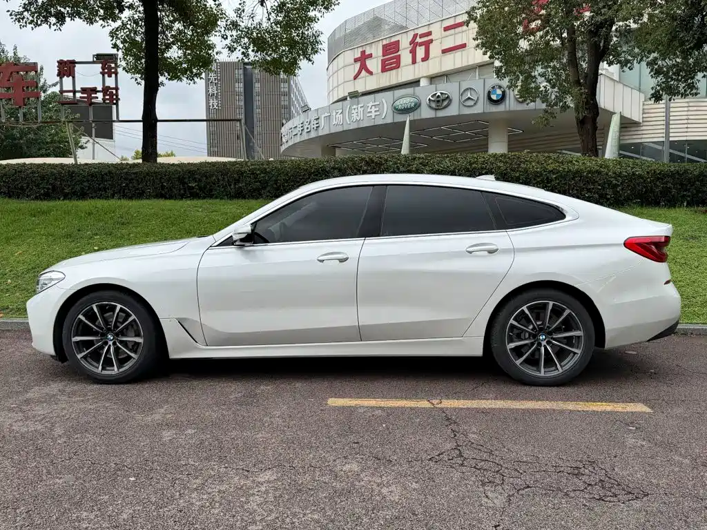 BMW 6 Series GT — миниатюра 3