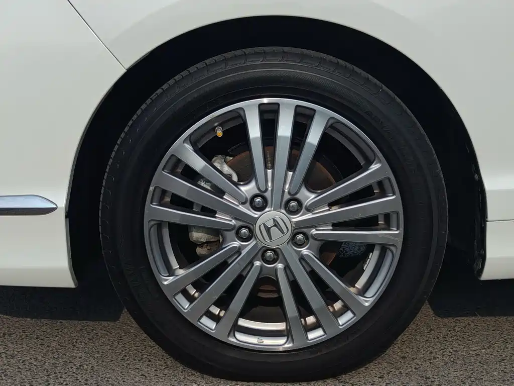 Honda Elysion — миниатюра 11